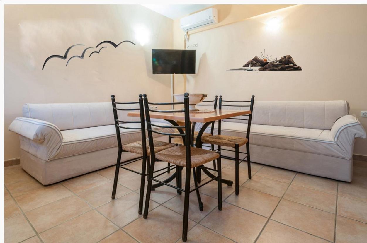 Alkiones Apartment Plati  Exterior photo